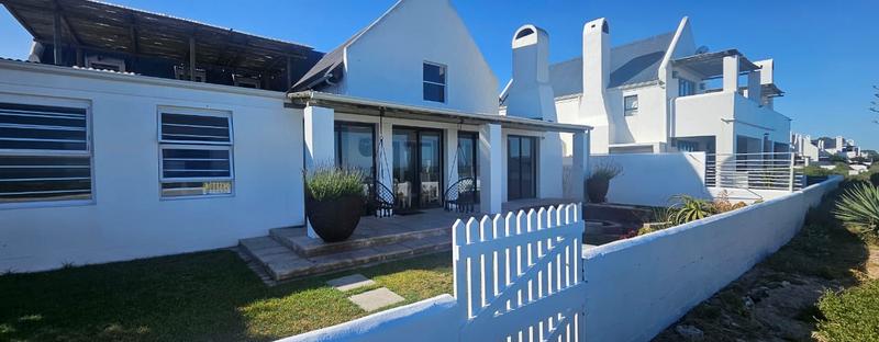 4 Bedroom Property for Sale in Dwarskersbos Western Cape